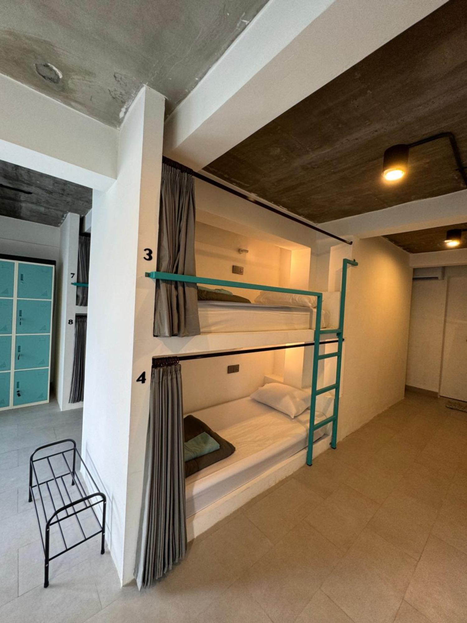 Canggu Central Hostel Exterior photo